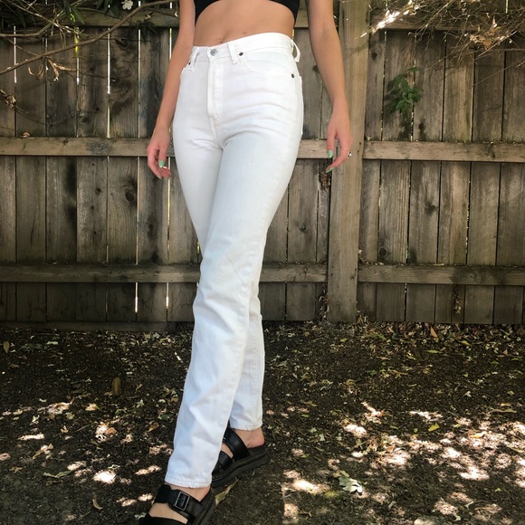 Vintage white straight leg high-waisted Levi’s - Picture 1 of 4